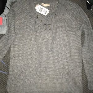 BRAND NEW sweater